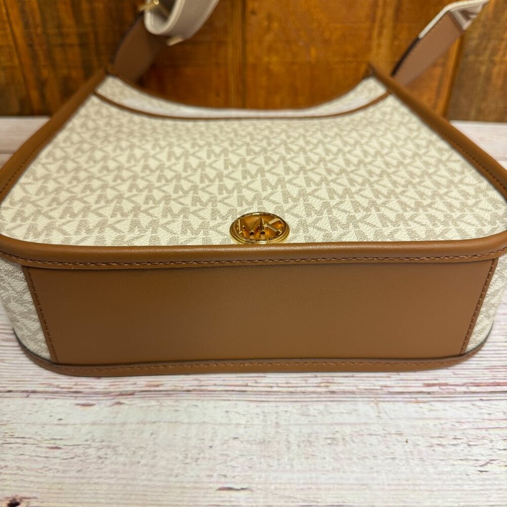 Michael Kors Luisa Large Signature Logo Messenger Bag - Vanilla - Picture 6 of 7